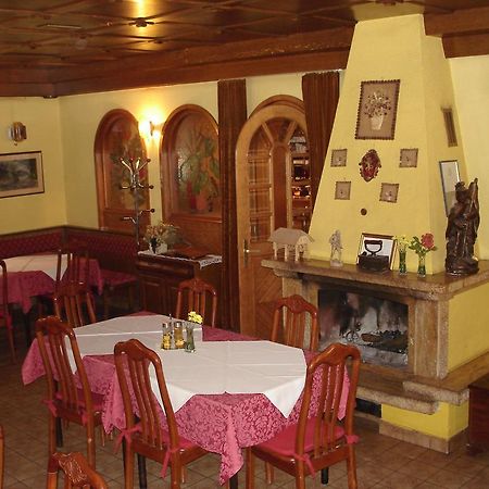 Penzion Gostilna Keber Domžale Exterior foto